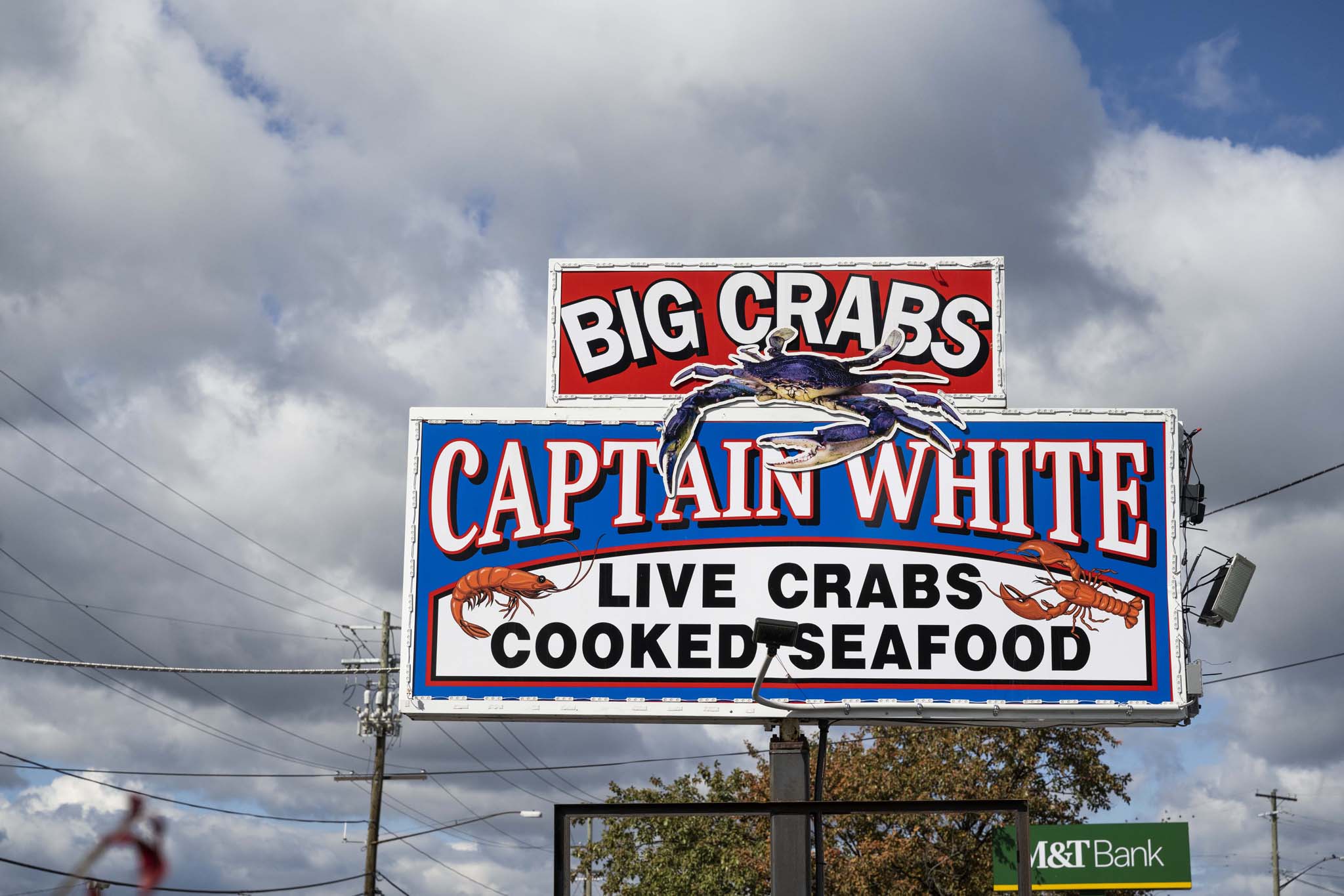 Captain White Seafood Has Found A New Location – SYGMCR